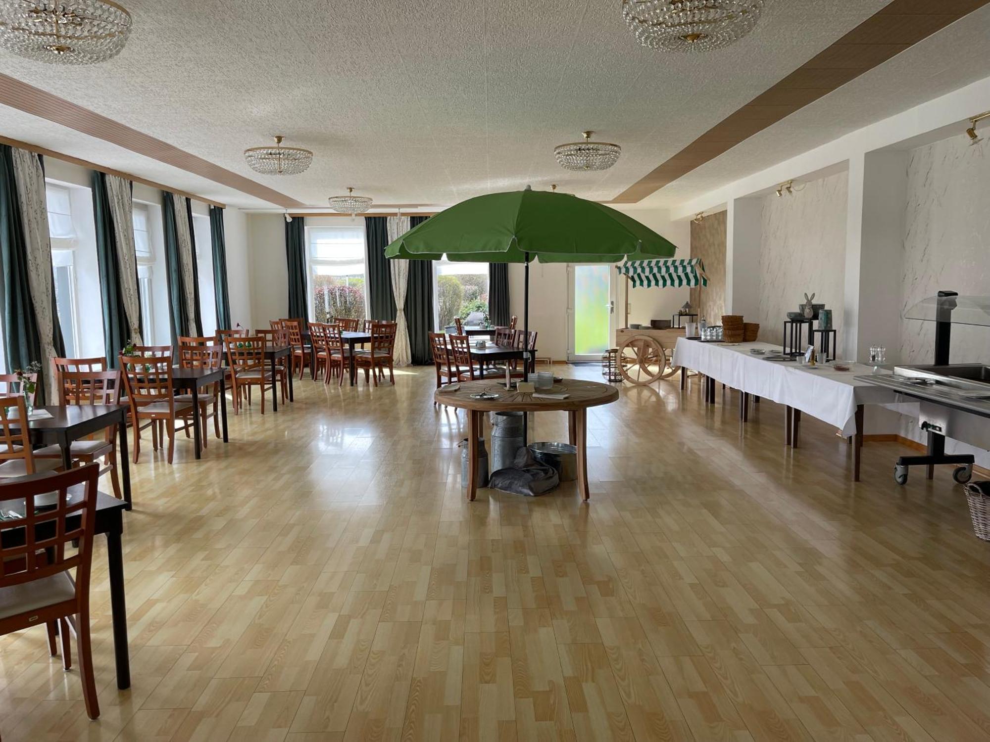 Harzhotel Gruenett 朗格尔斯海姆 外观 照片