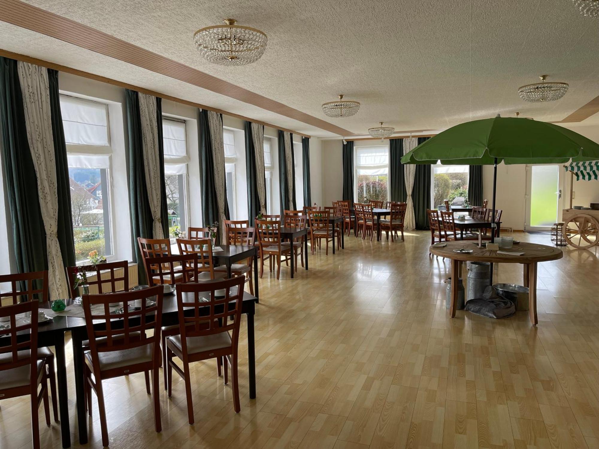 Harzhotel Gruenett 朗格尔斯海姆 外观 照片